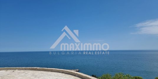 Двустаен Апартамент! Нескриваема Морска Панорама! 300 Метра От Плажната Ивица!
